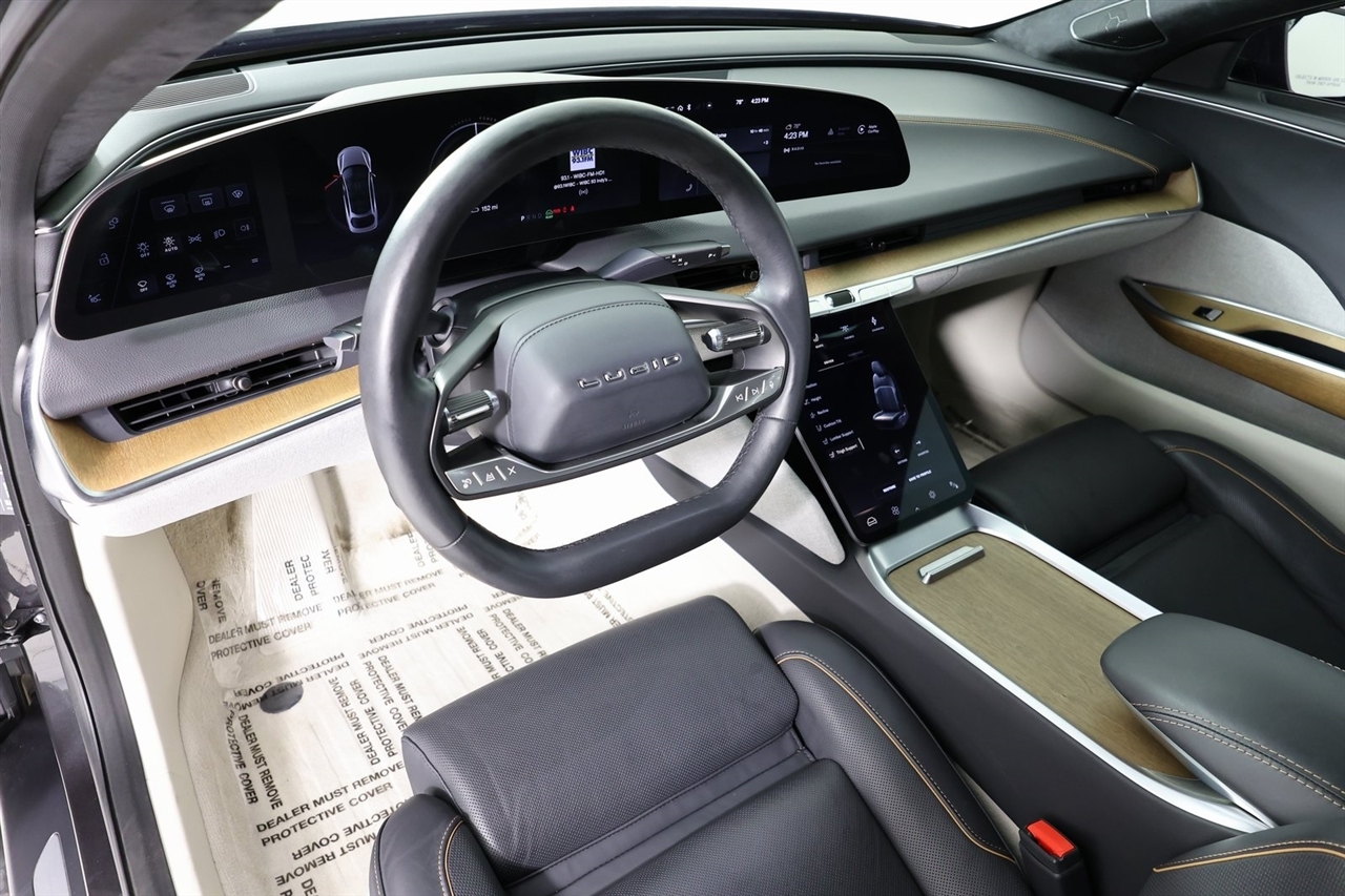 Lucid Air  2024