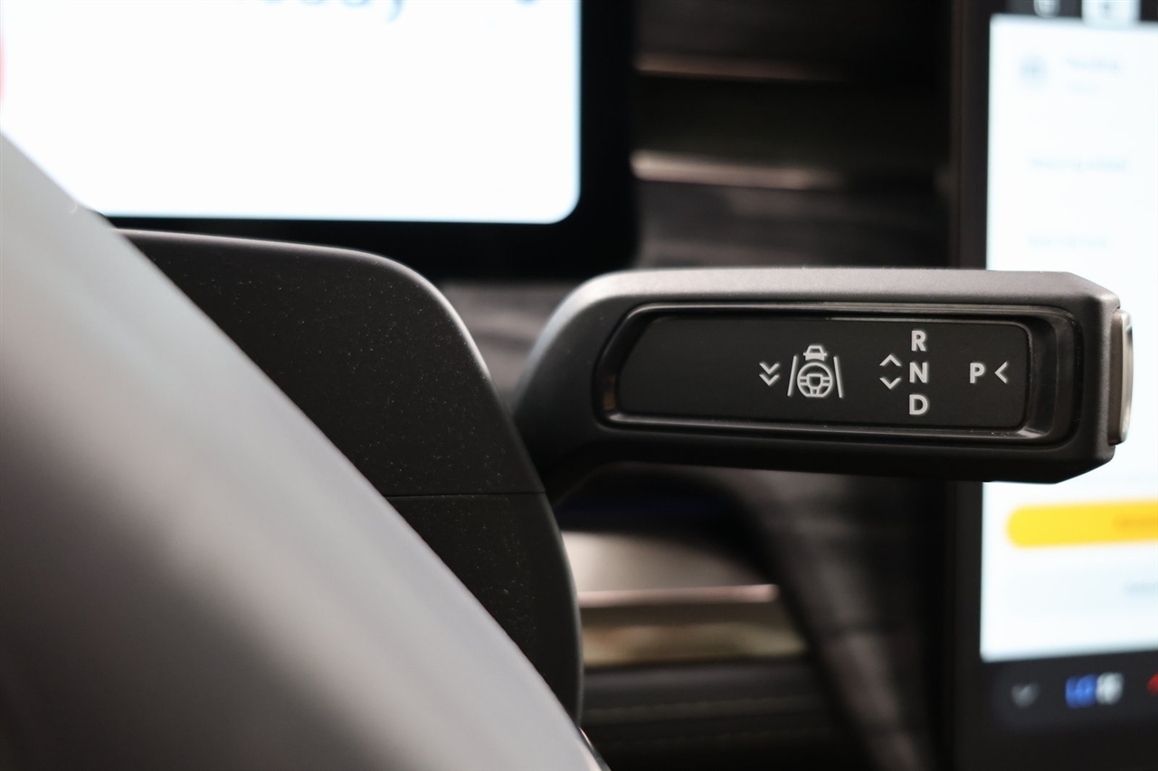 Rivian R1T  2023