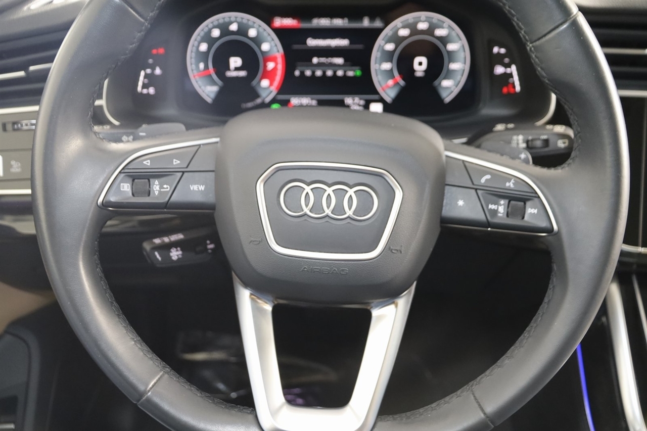 Audi Q7  2021