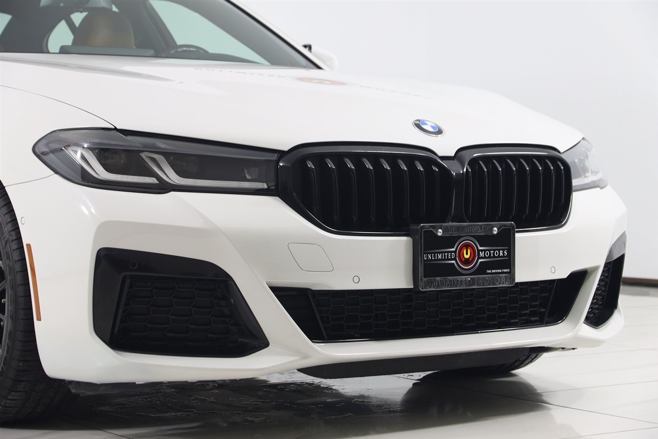 BMW 5-Series  2023
