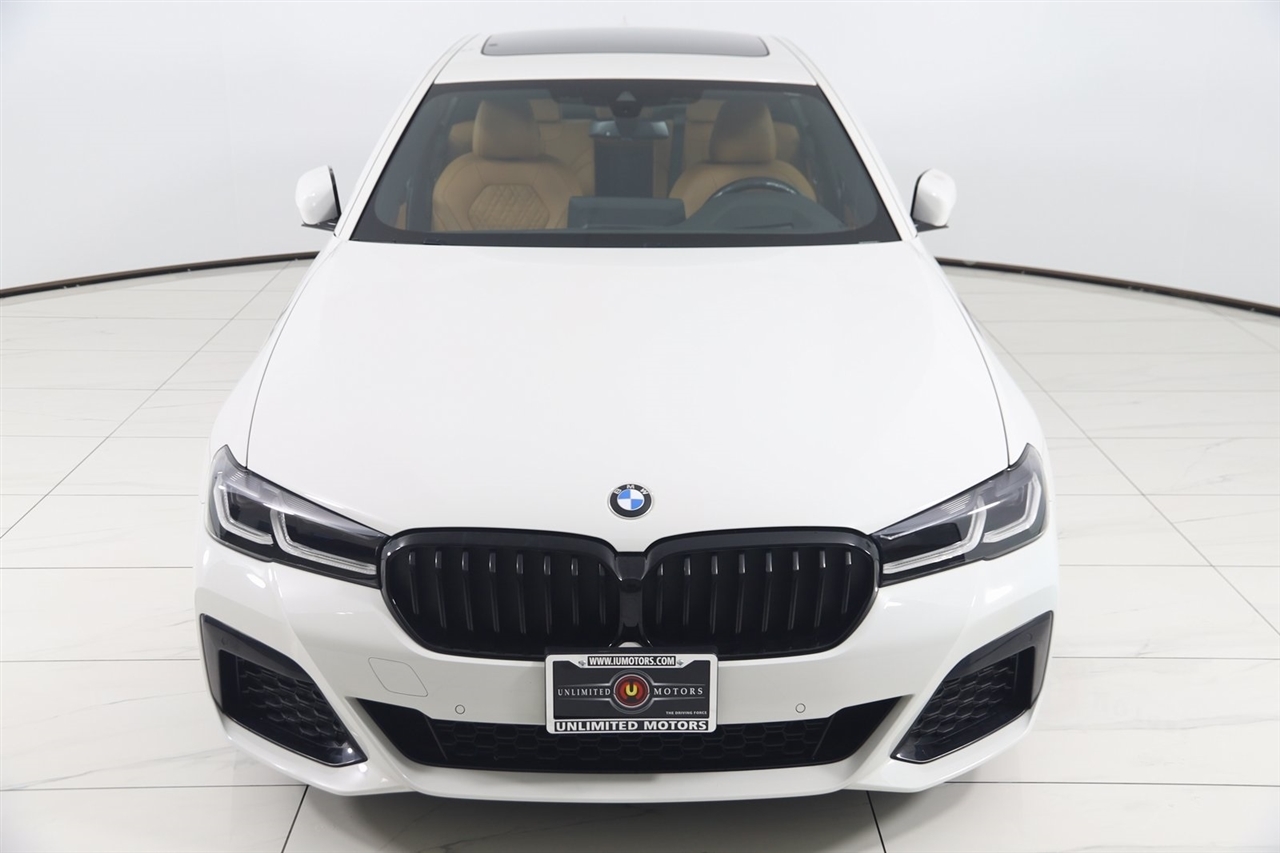 BMW 5-Series  2023