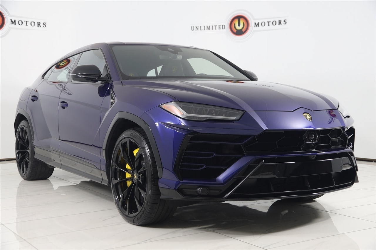 Lamborghini Urus  2021