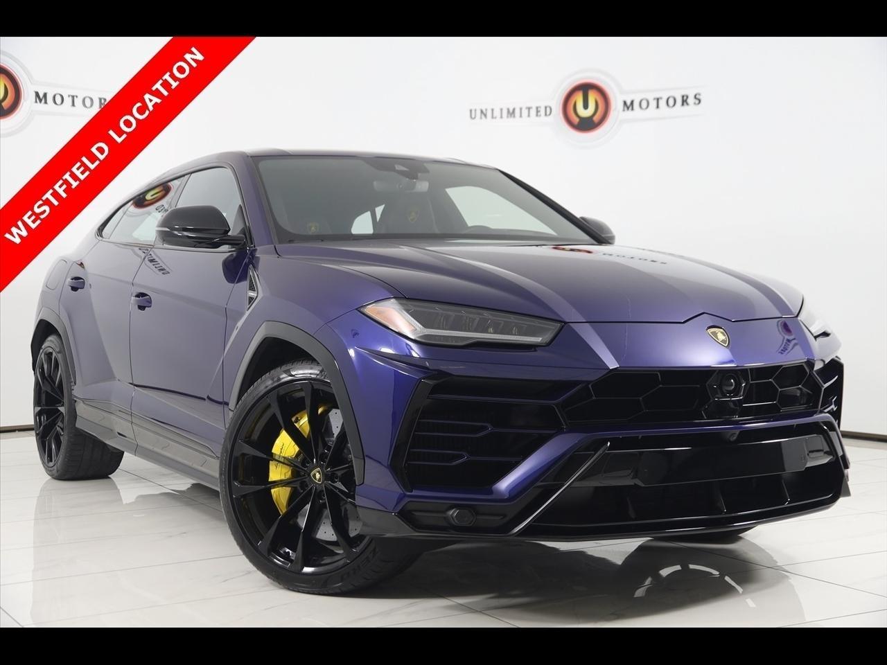 2021 Lamborghini Urus Base