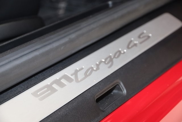Porsche 911  2024