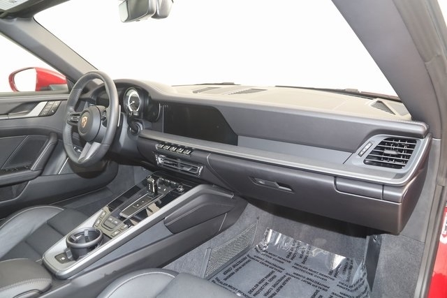Porsche 911  2024