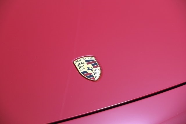Porsche 911  2024