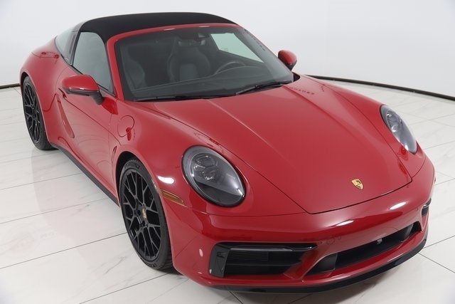 Porsche 911  2024