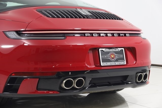 Porsche 911  2024