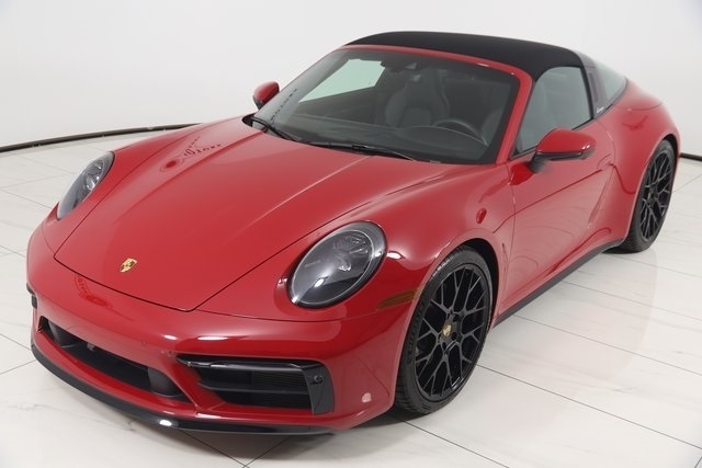 Porsche 911  2024