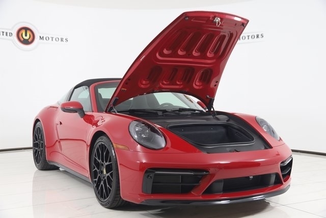 Porsche 911  2024