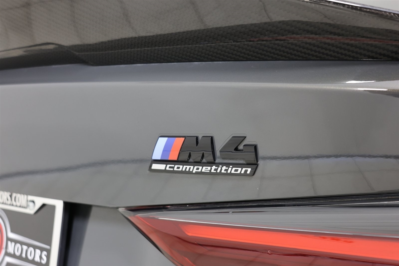BMW M4  2024