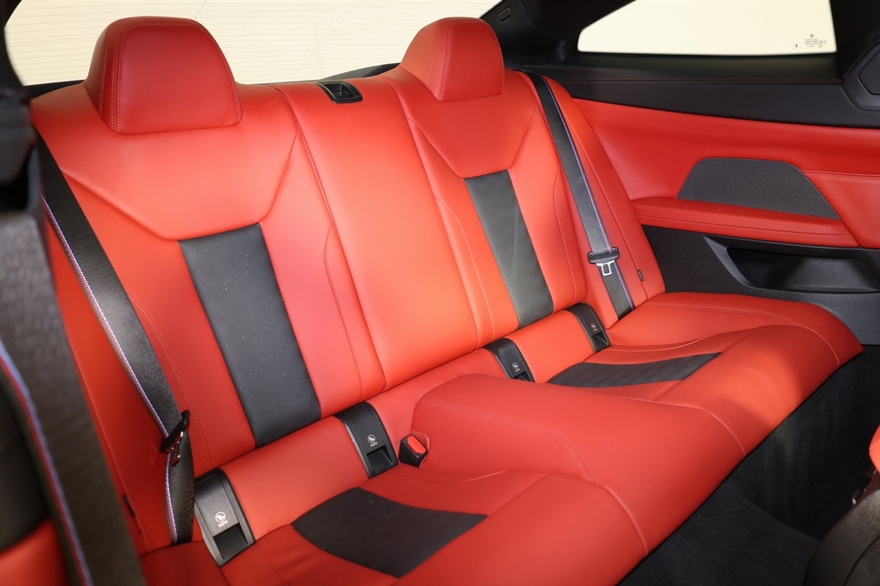BMW M4  2024