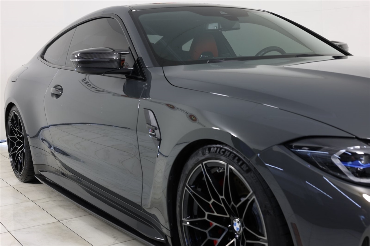BMW M4  2024