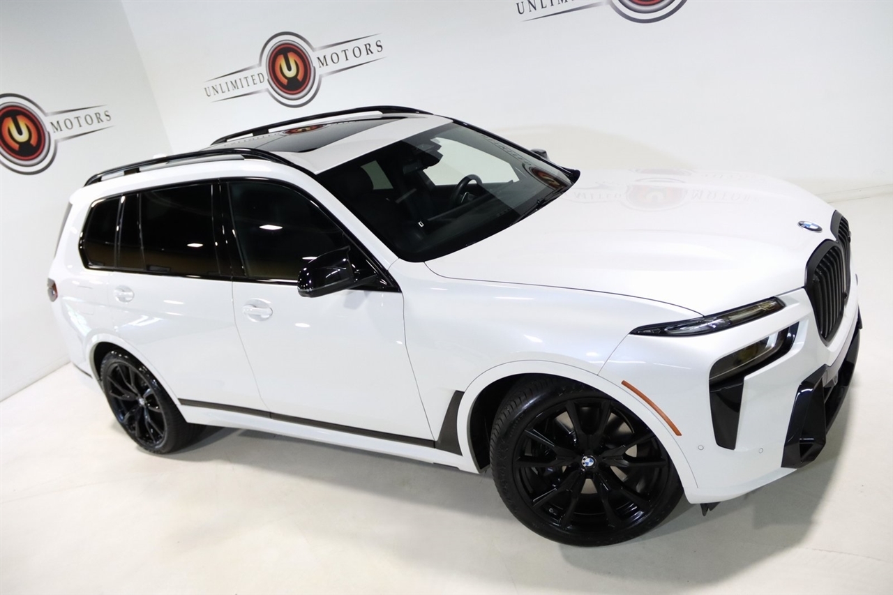 BMW X7  2024