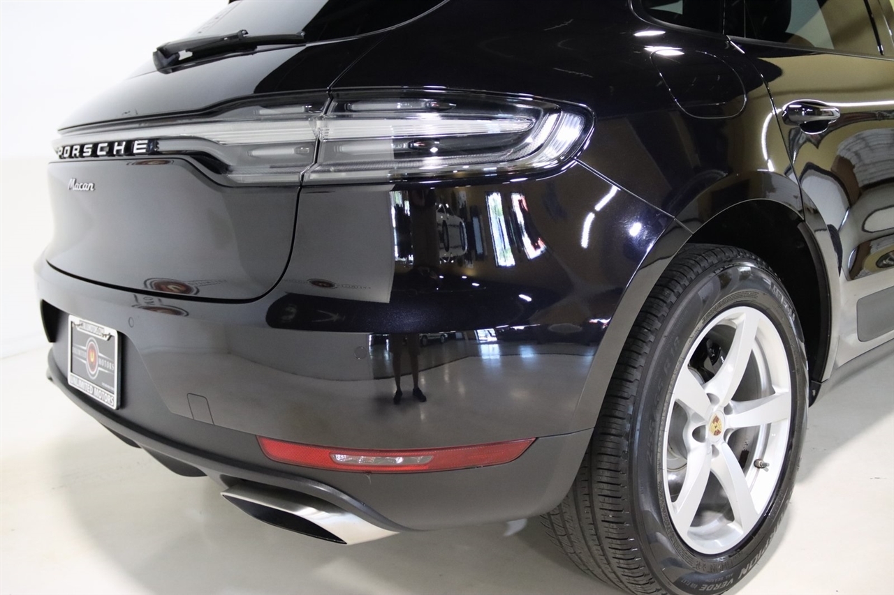 Porsche Macan  2020