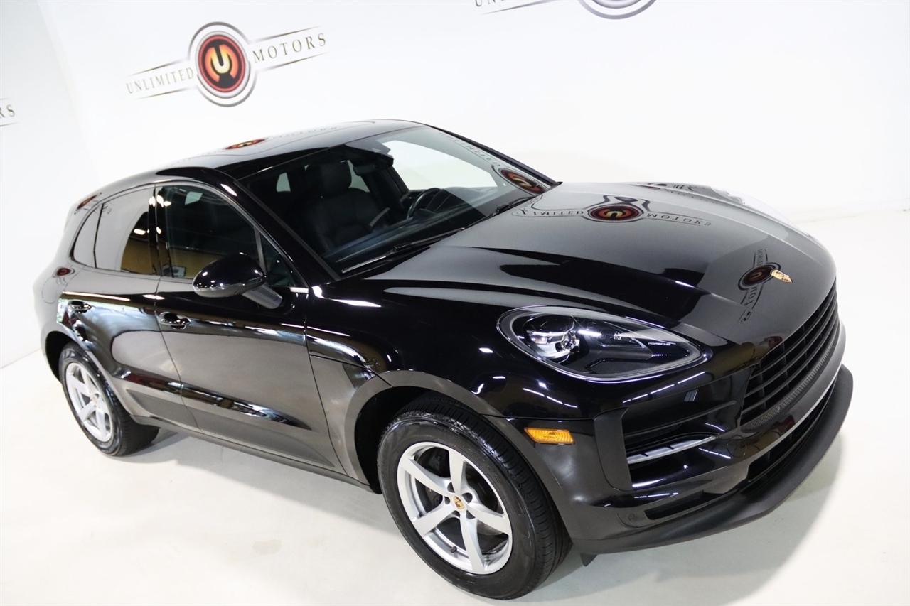 Porsche Macan  2020