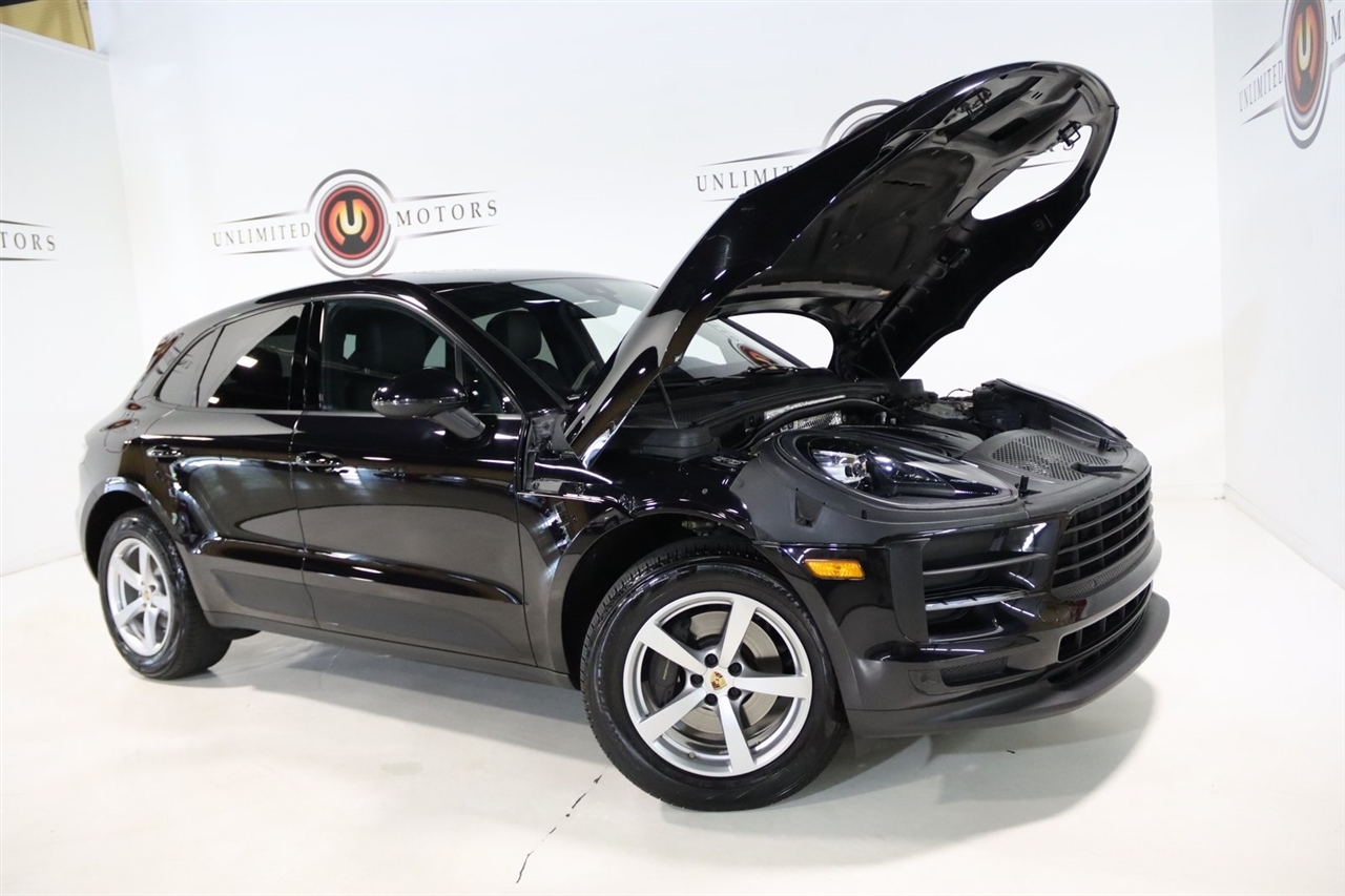 Porsche Macan  2020