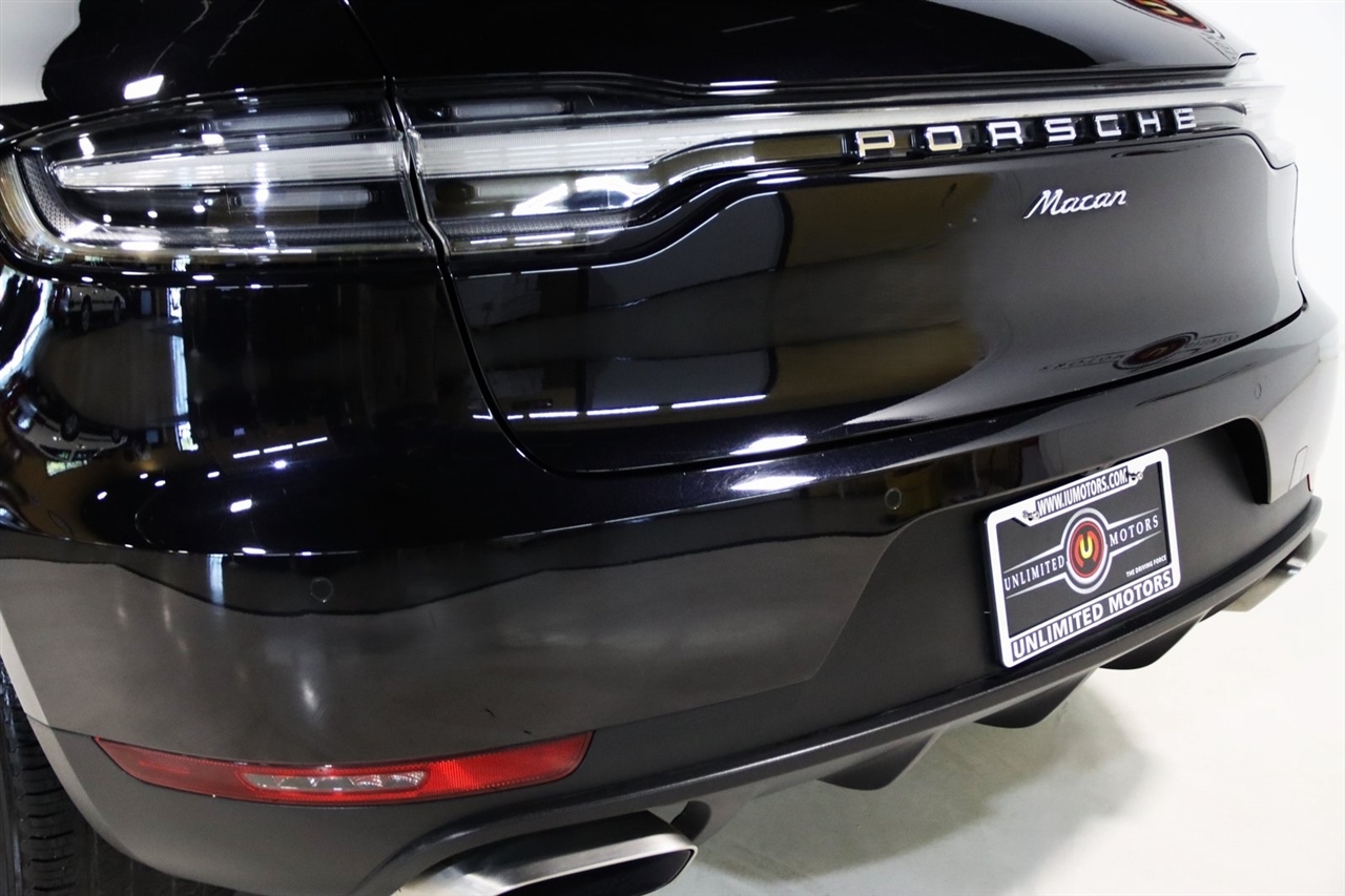 Porsche Macan  2020