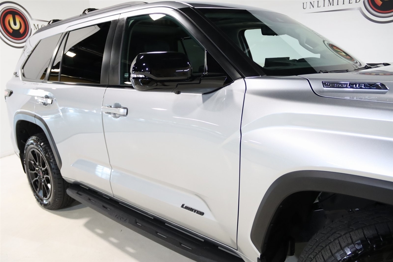 Toyota Sequoia  2024