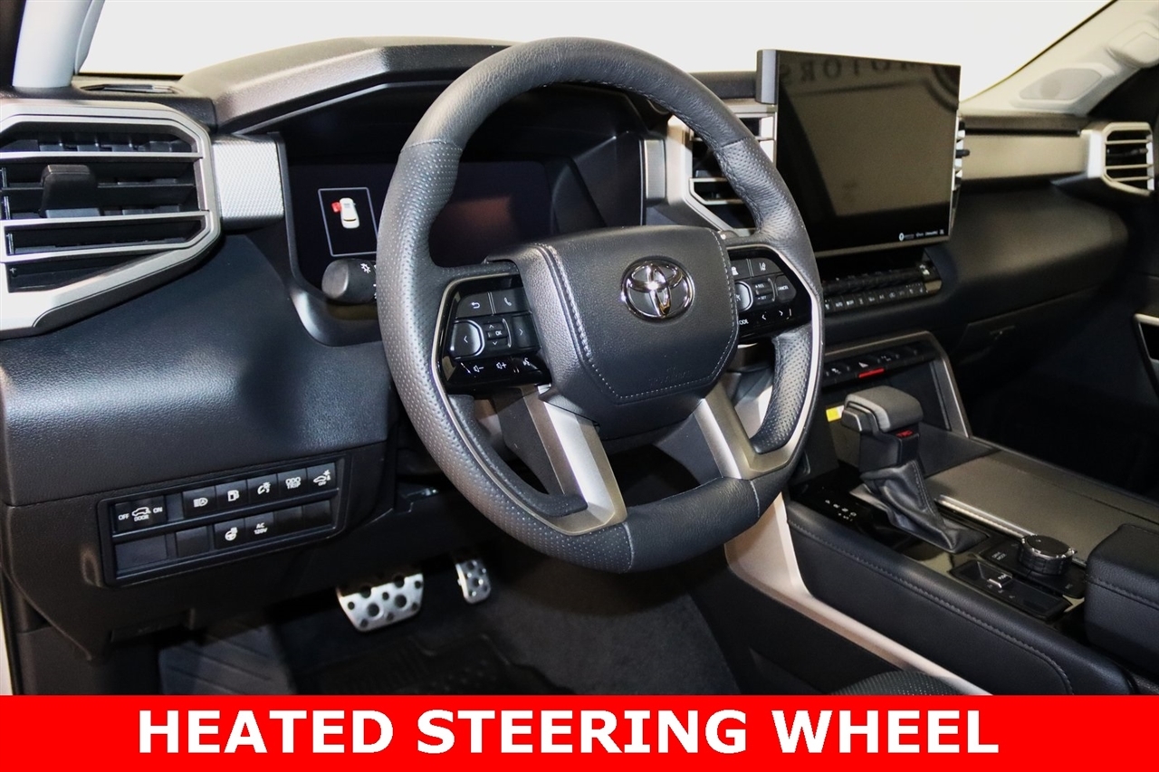 Toyota Sequoia  2024