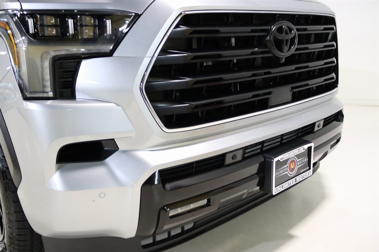 Toyota Sequoia  2024