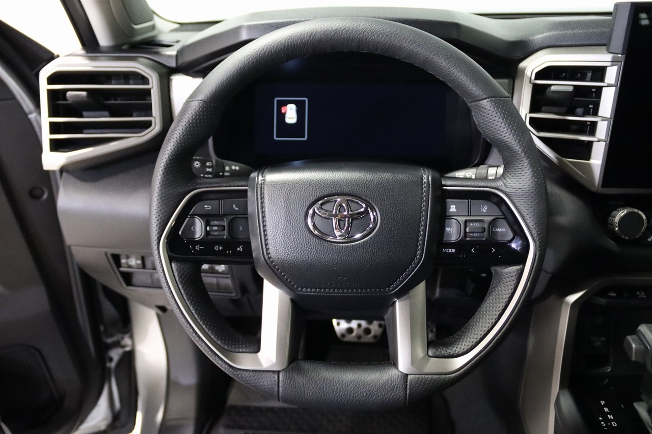 Toyota Sequoia  2024