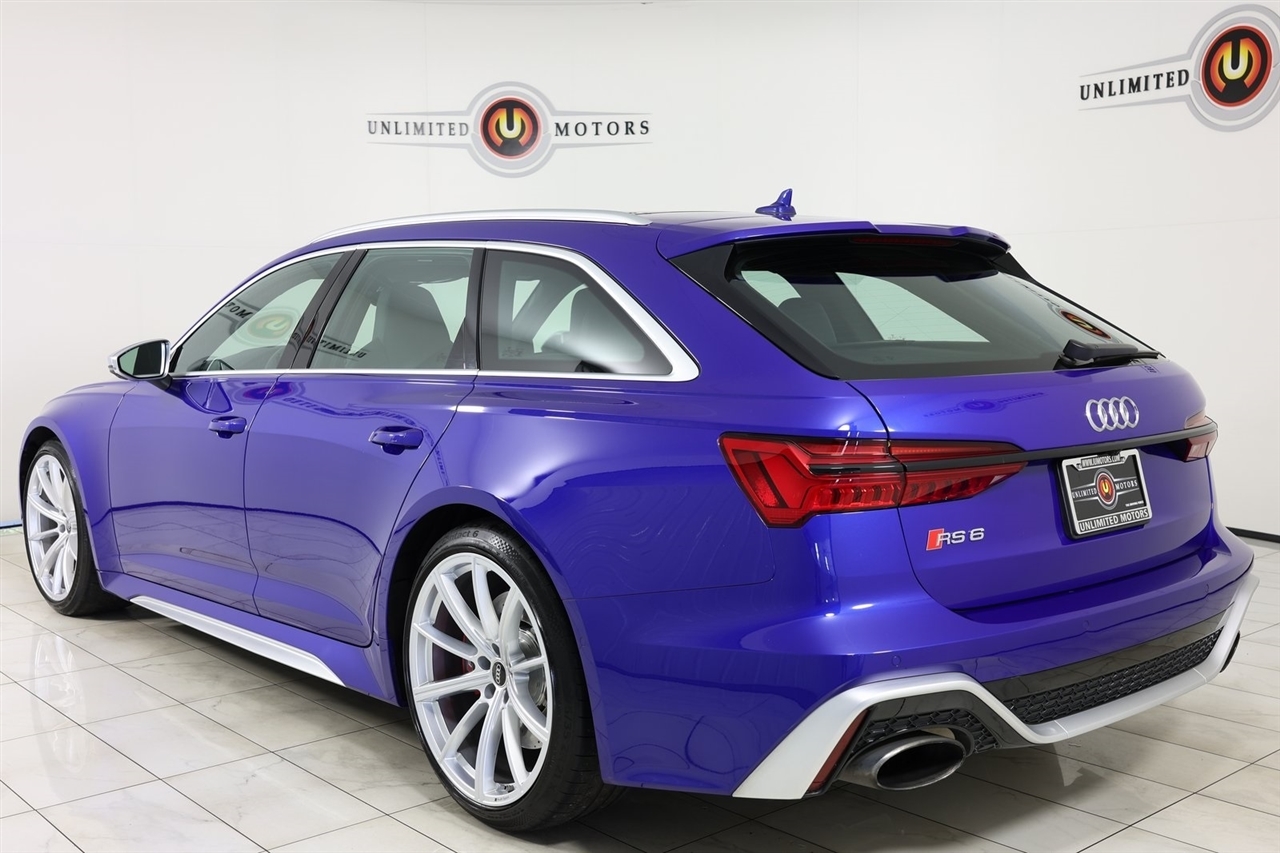 Audi RS6 Avant  2023