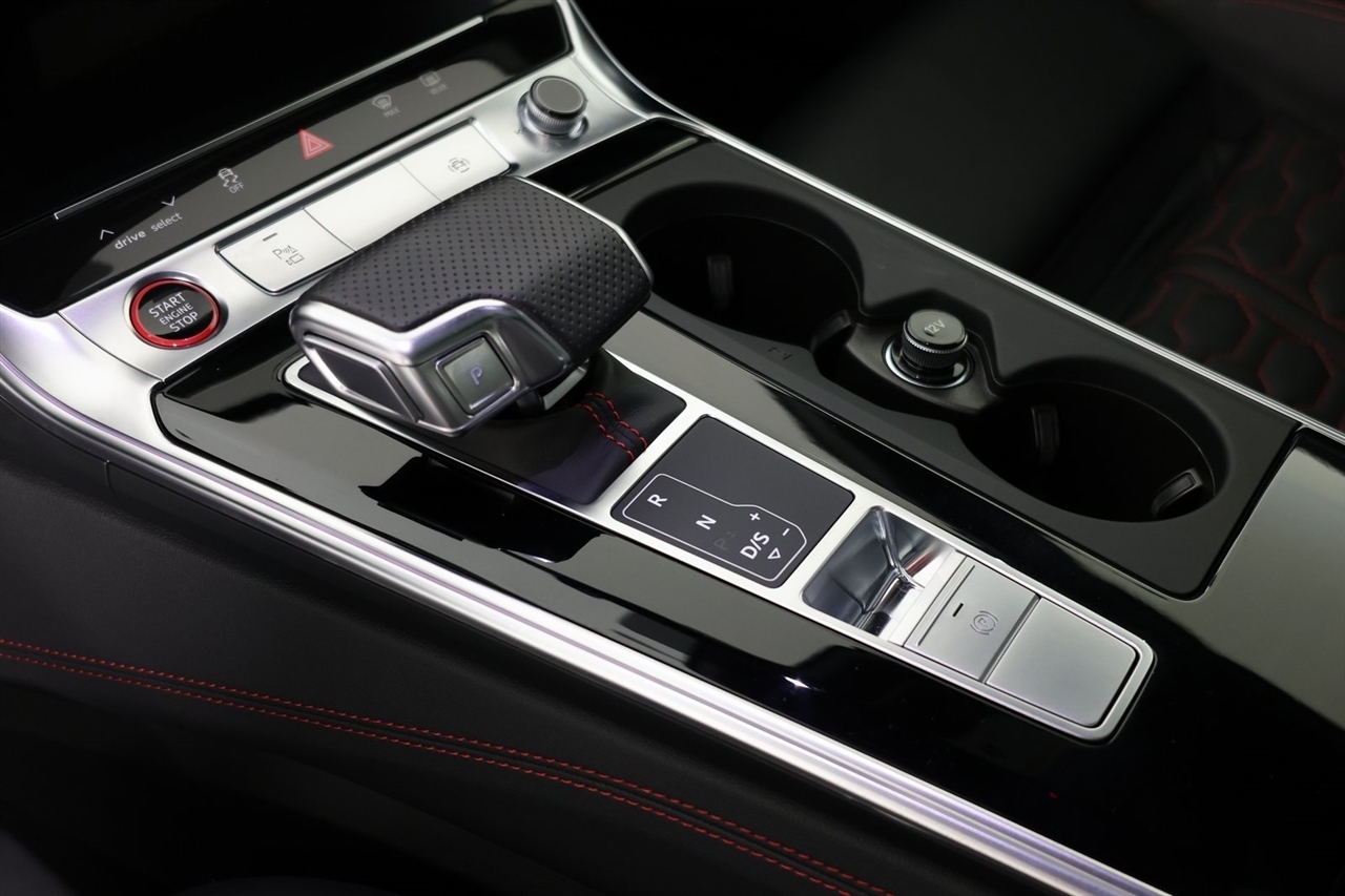 Audi RS6 Avant  2023