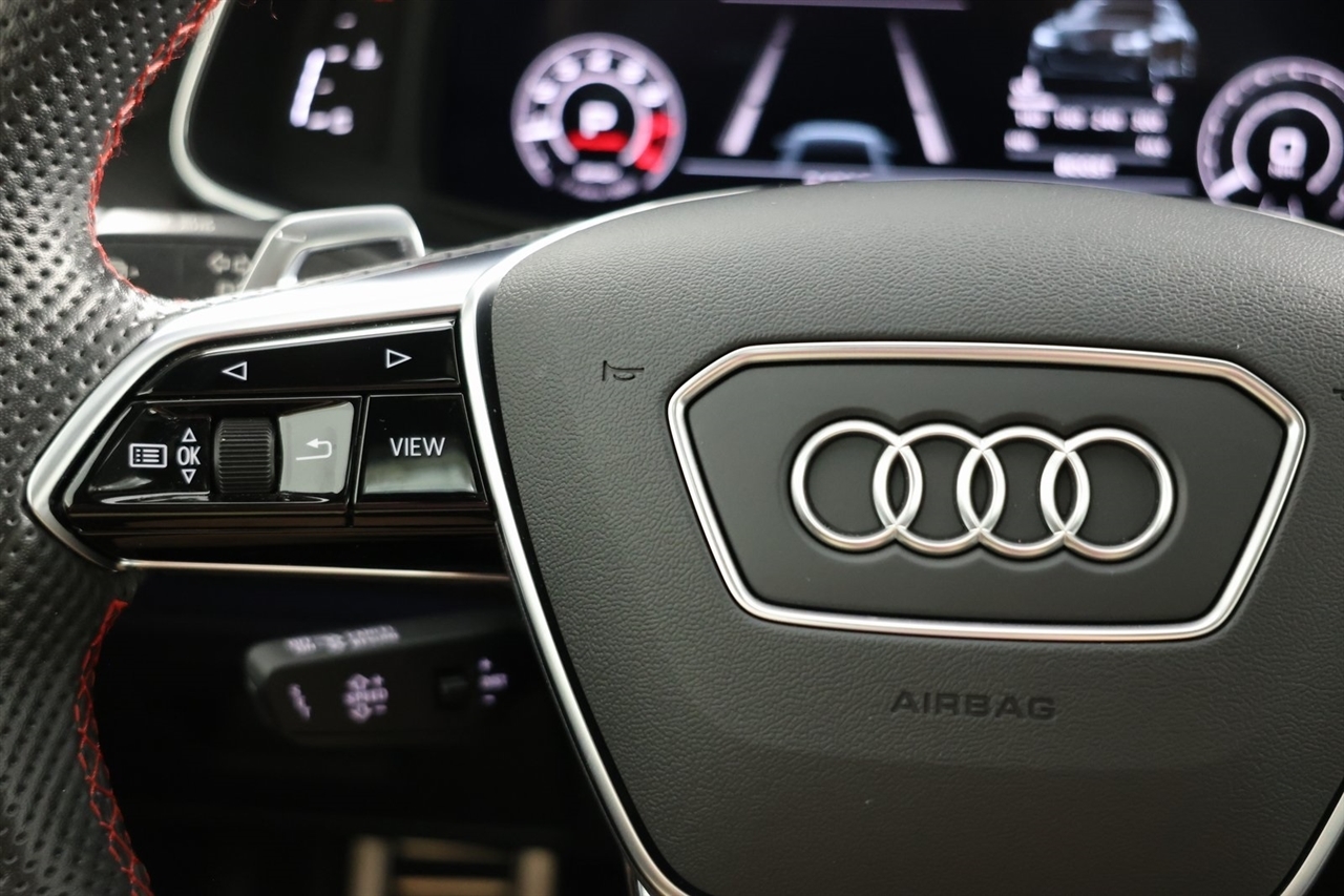 Audi RS6 Avant  2023