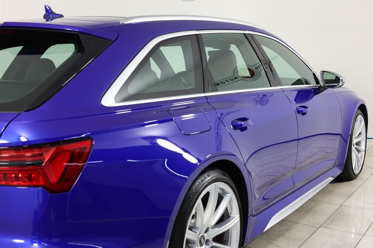 Audi RS6 Avant  2023