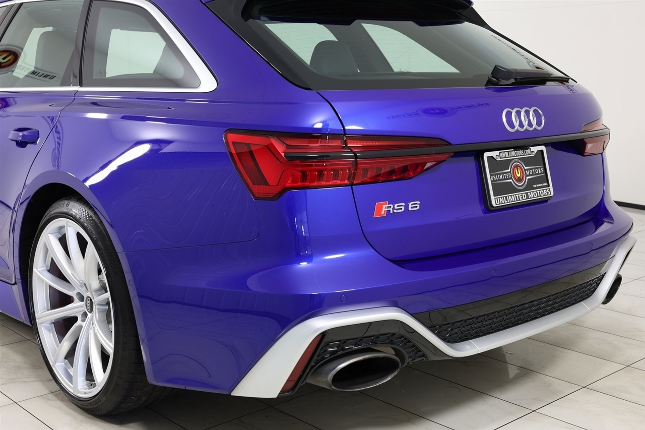 Audi RS6 Avant  2023