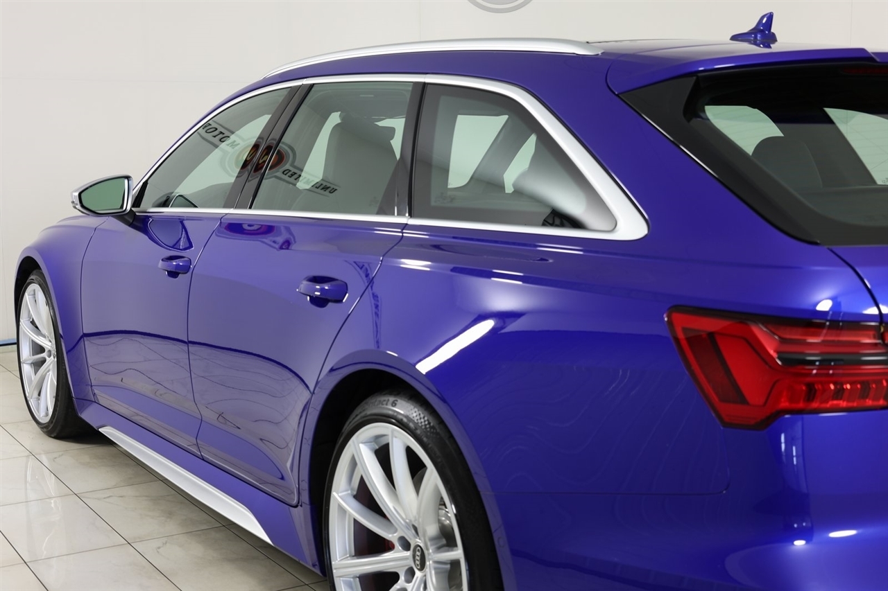 Audi RS6 Avant  2023