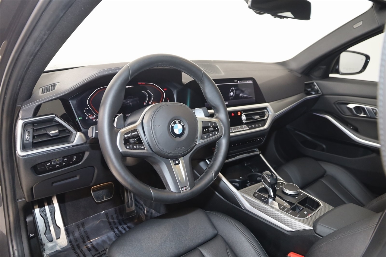 BMW 3-Series  2020