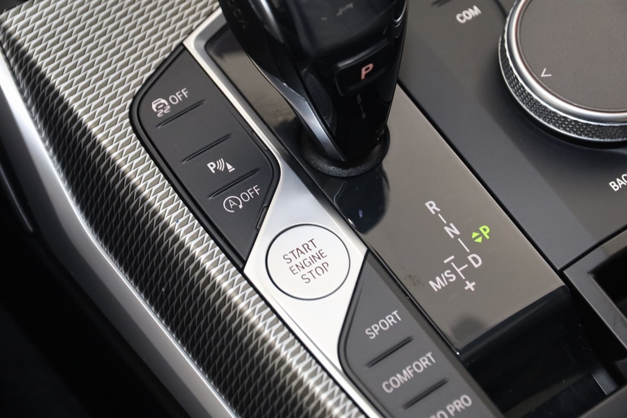 BMW 3-Series  2020