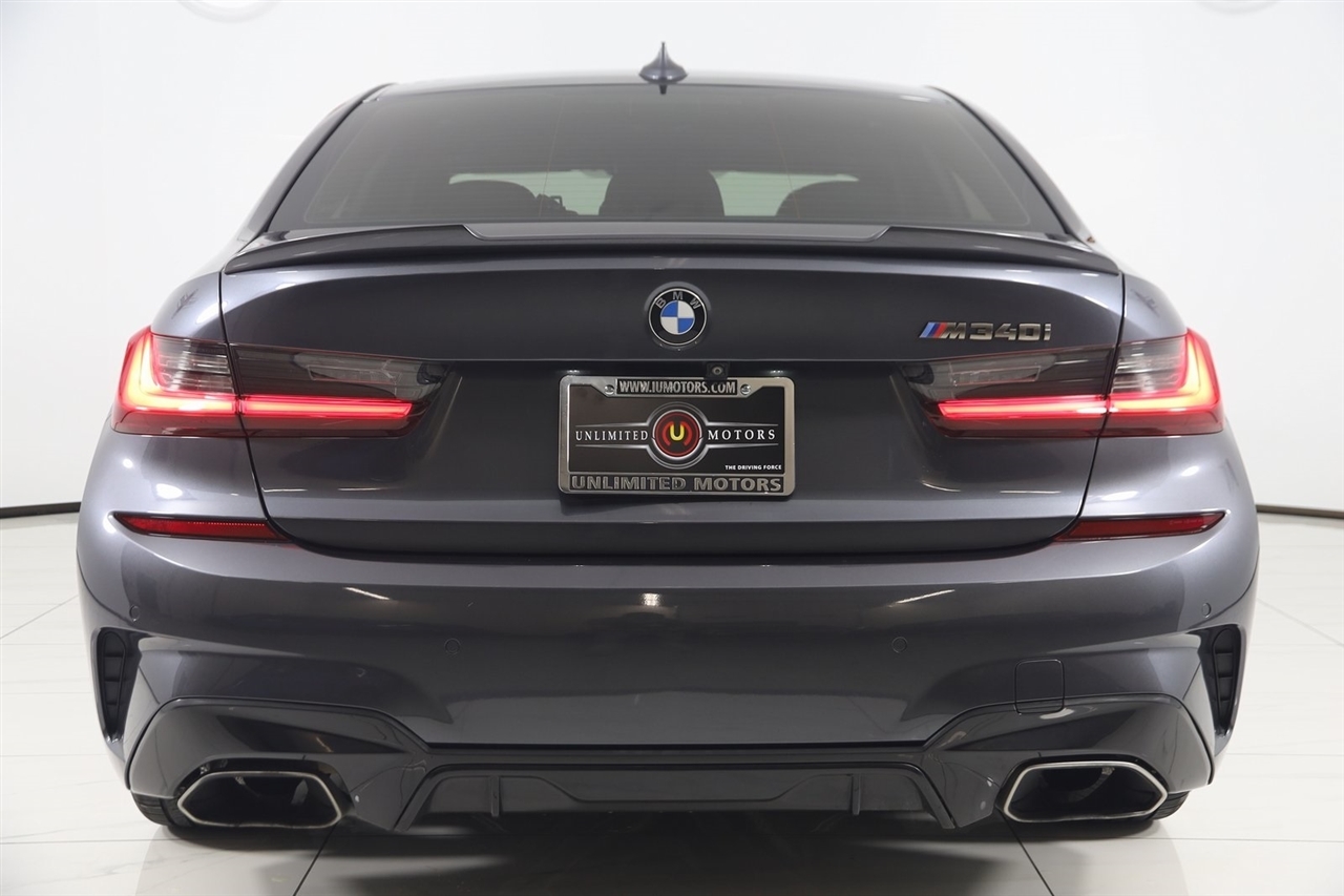 BMW 3-Series  2020