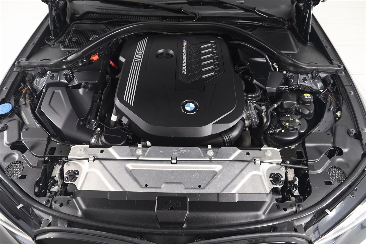 BMW 3-Series  2020