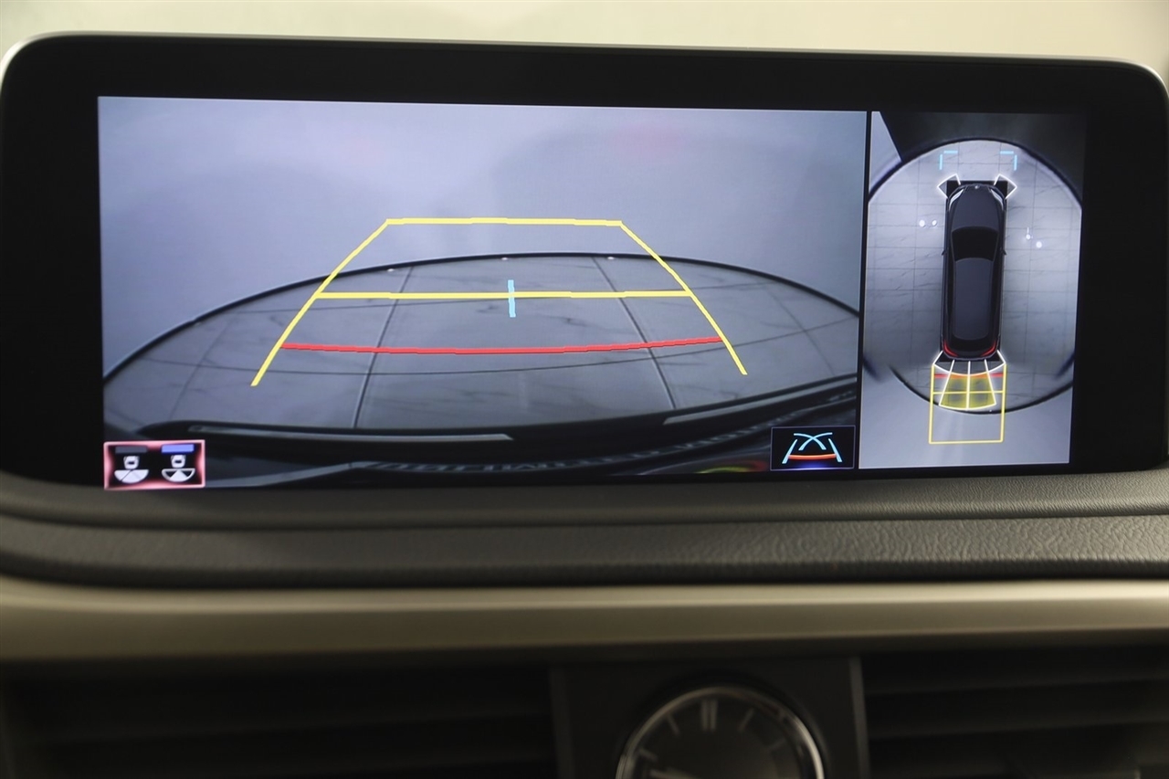 Lexus RX 450hL  2022