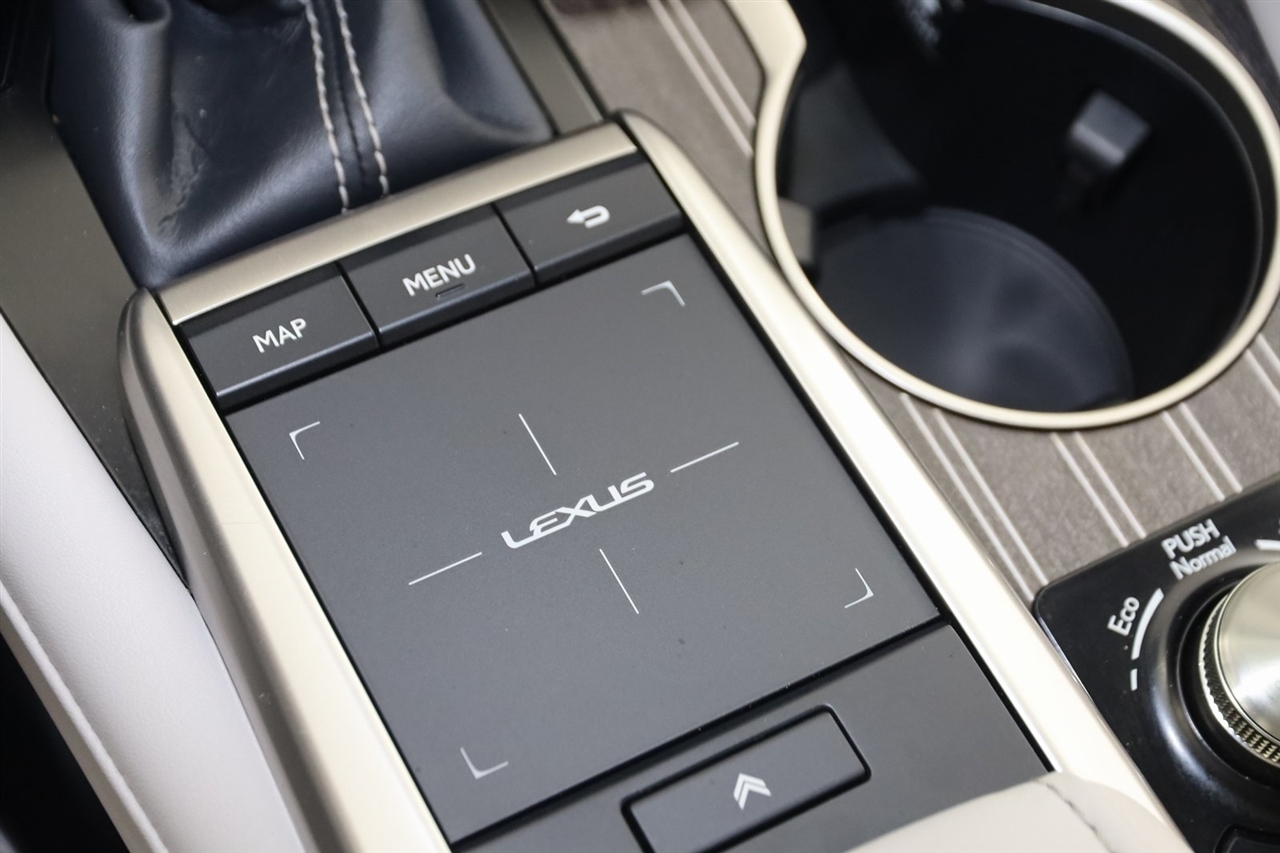 Lexus RX 450hL  2022