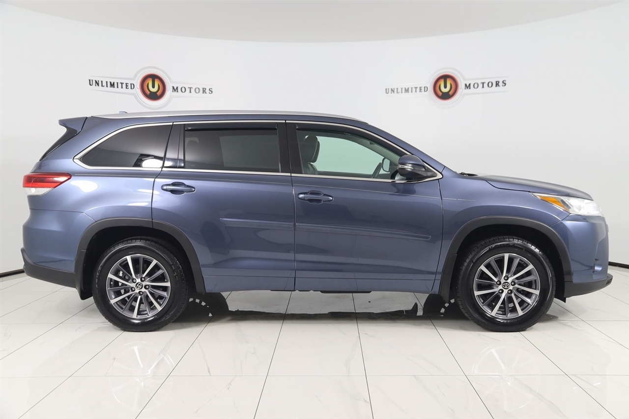 Toyota Highlander  2018