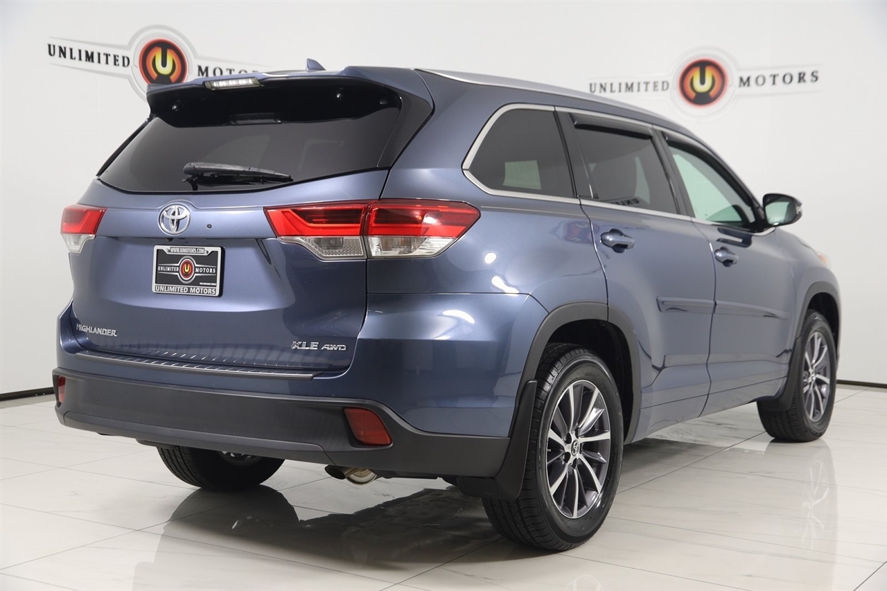 Toyota Highlander  2018