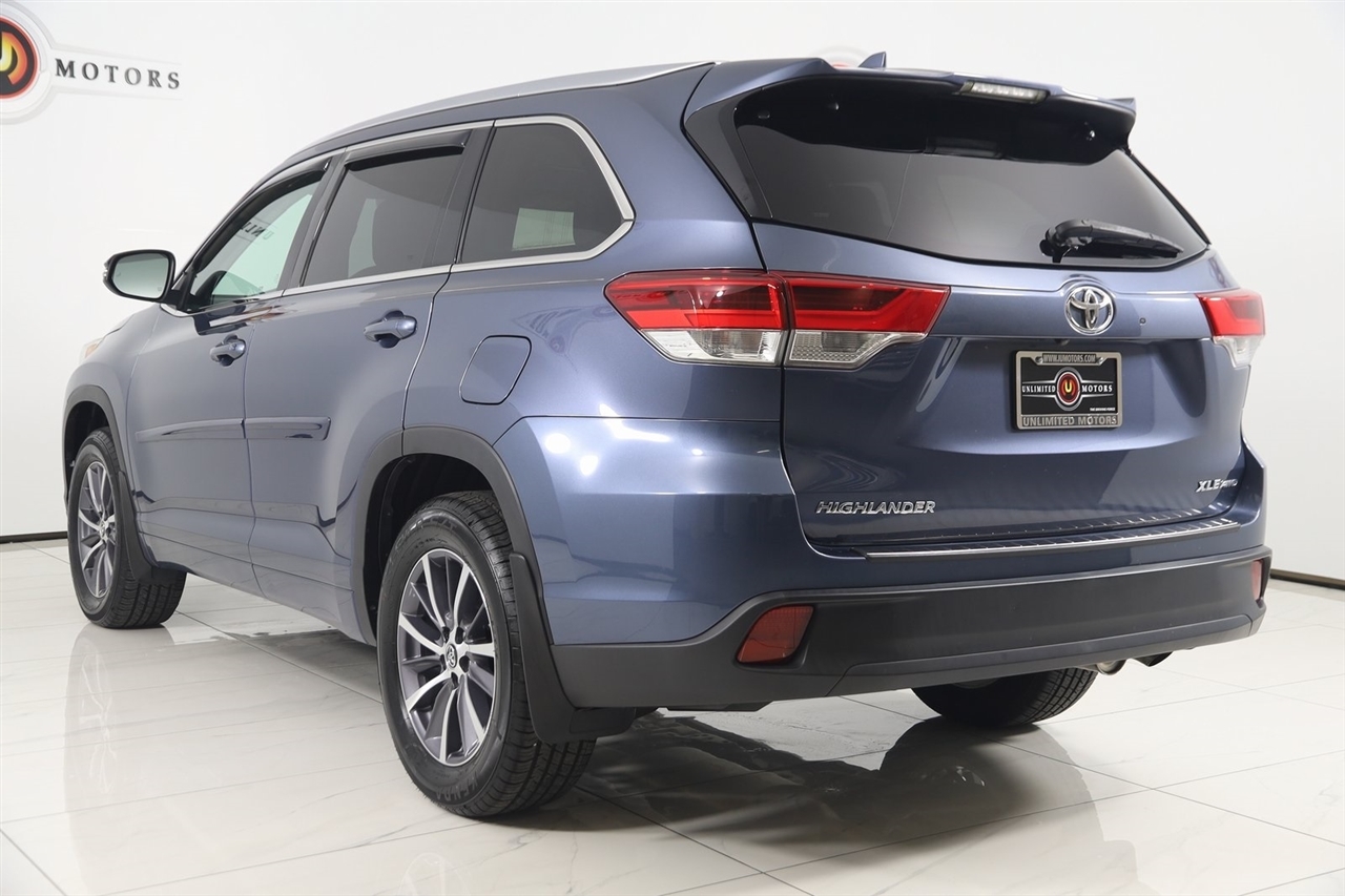 Toyota Highlander  2018