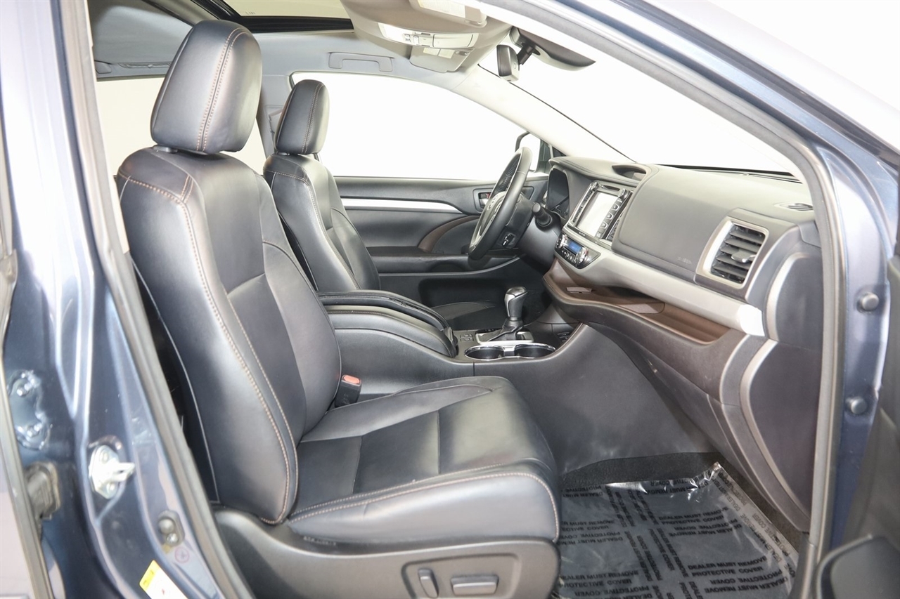 Toyota Highlander  2018