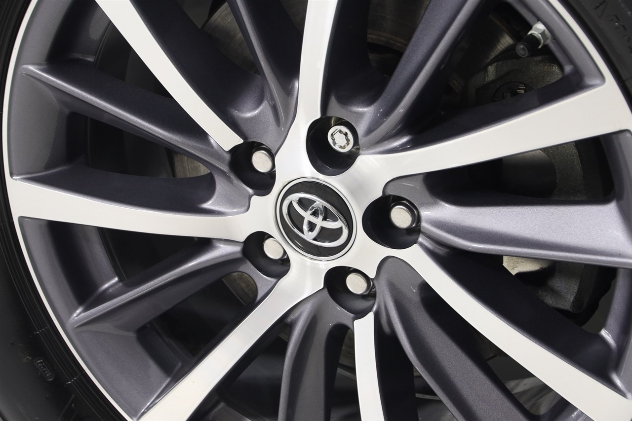 Toyota Highlander  2018