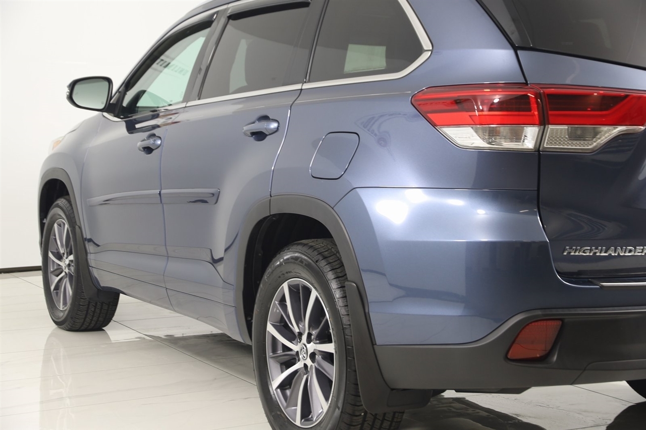 Toyota Highlander  2018