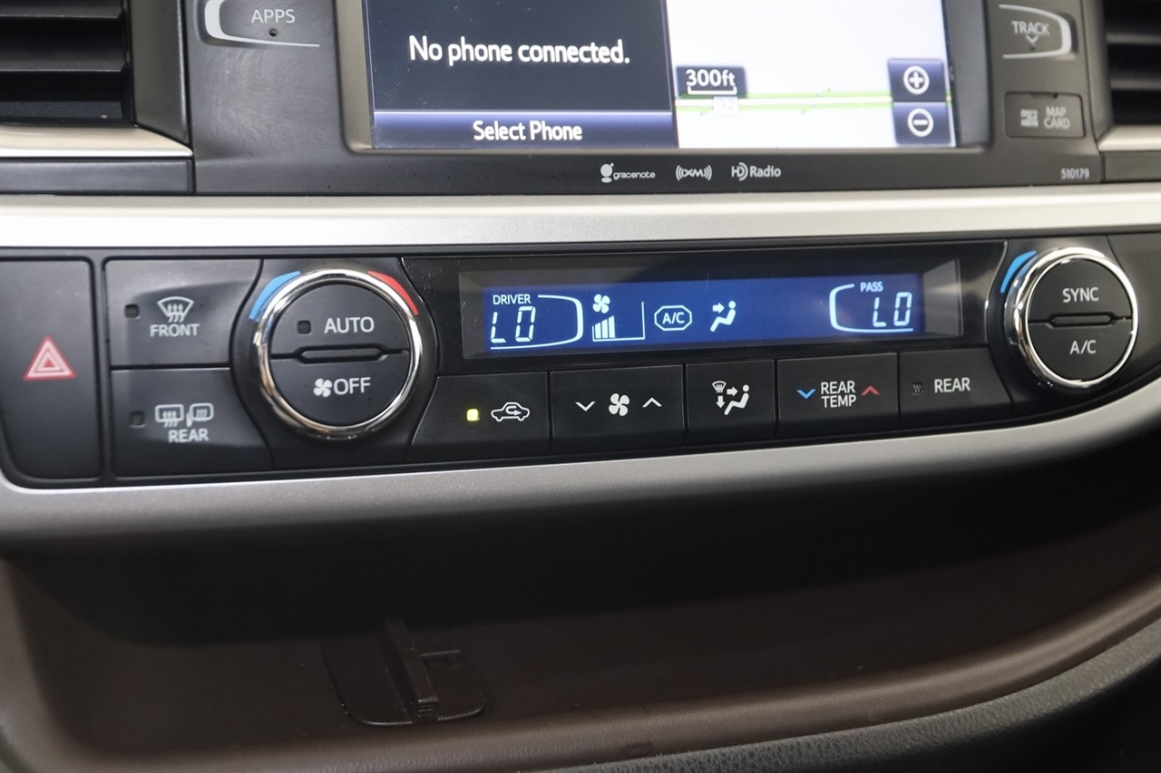 Toyota Highlander  2018