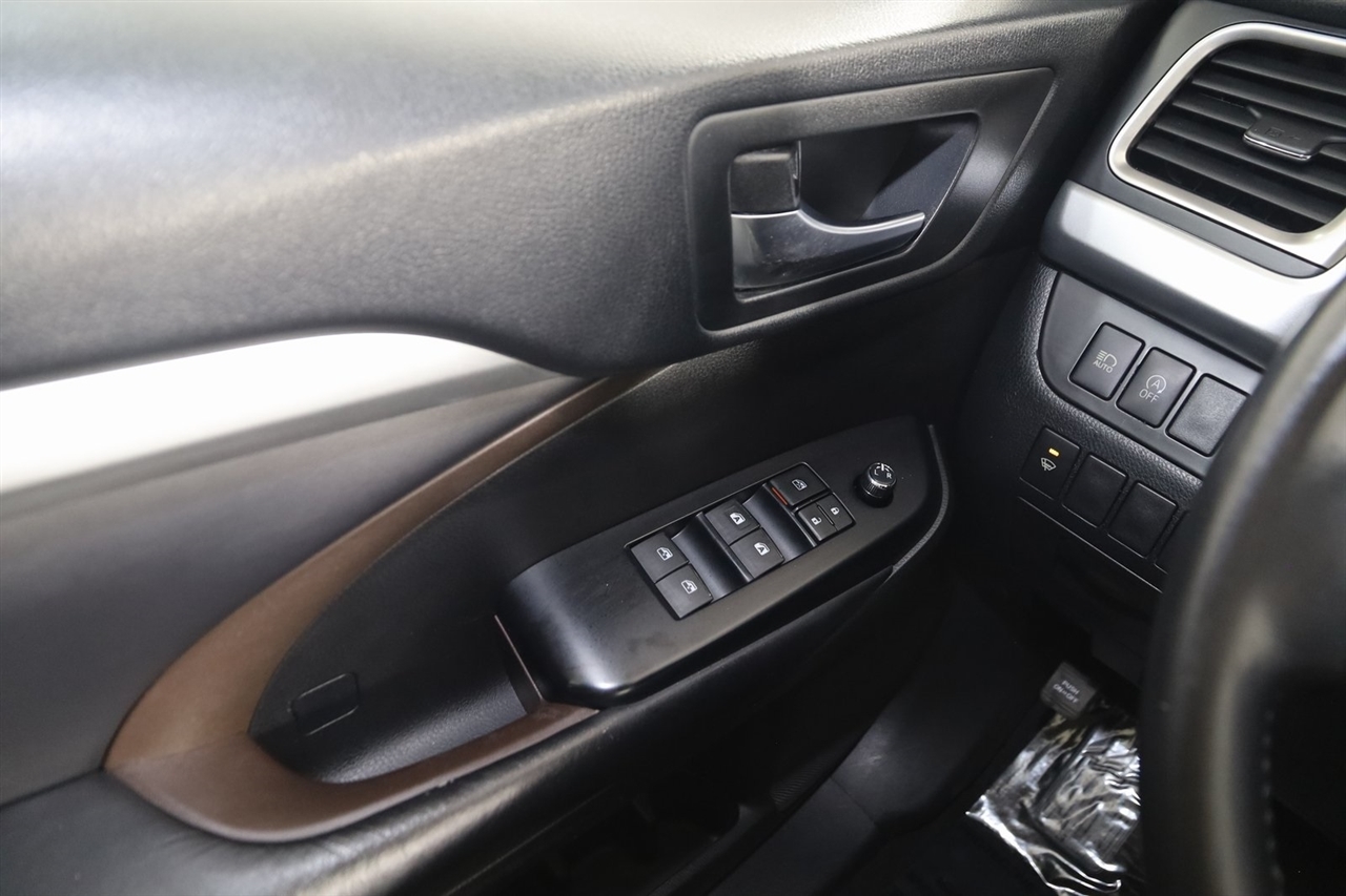 Toyota Highlander  2018