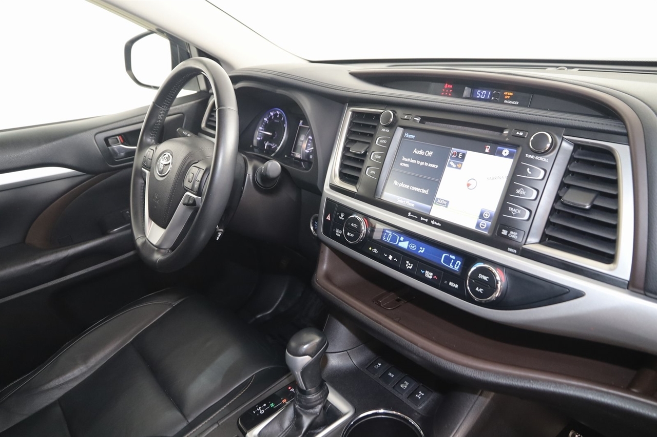 Toyota Highlander  2018