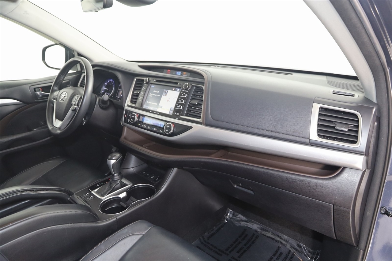 Toyota Highlander  2018