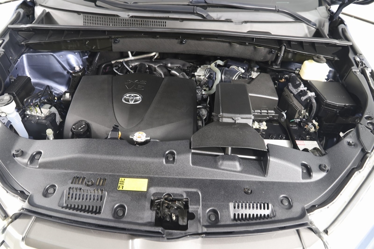 Toyota Highlander  2018