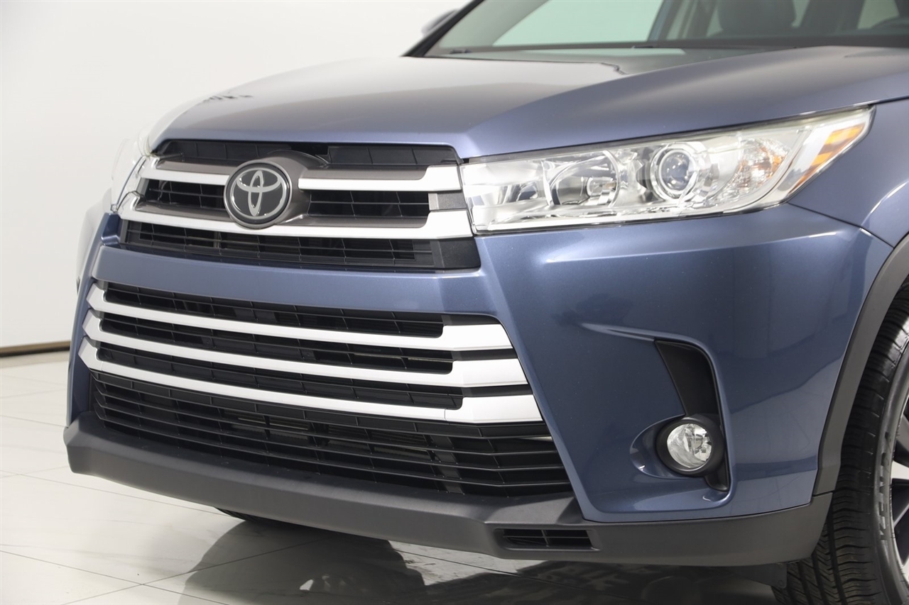 Toyota Highlander  2018